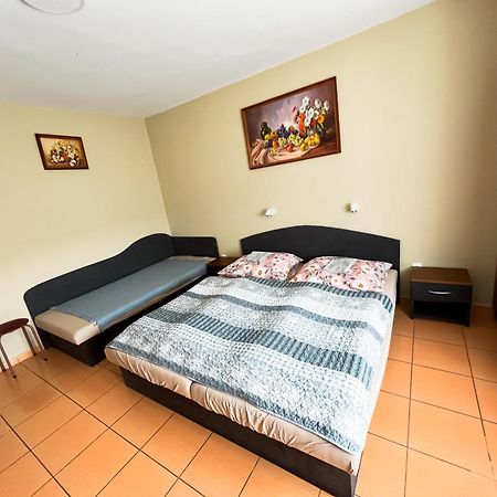 Apartman Taktik Вельки Медер Екстер'єр фото