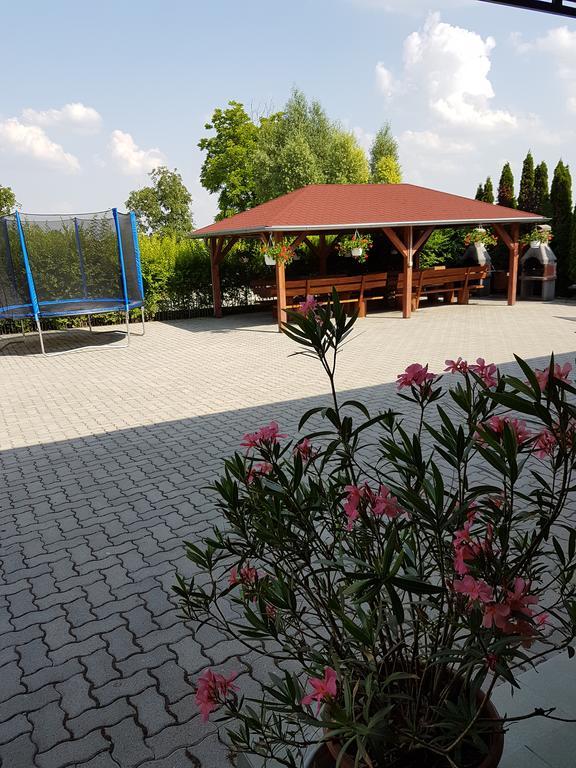 Apartman Taktik Вельки Медер Екстер'єр фото